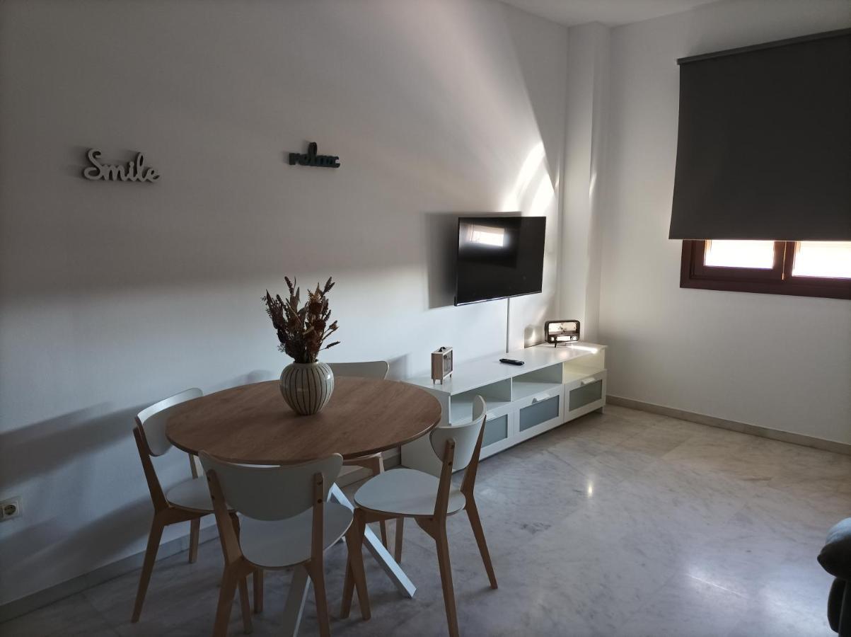 Ijd Apartments 9 Parking Gratis Y Piscina Bormujos Exteriör bild