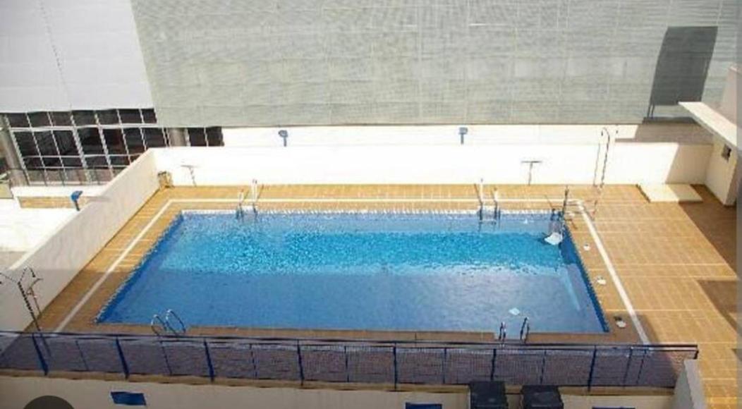 Ijd Apartments 9 Parking Gratis Y Piscina Bormujos Exteriör bild